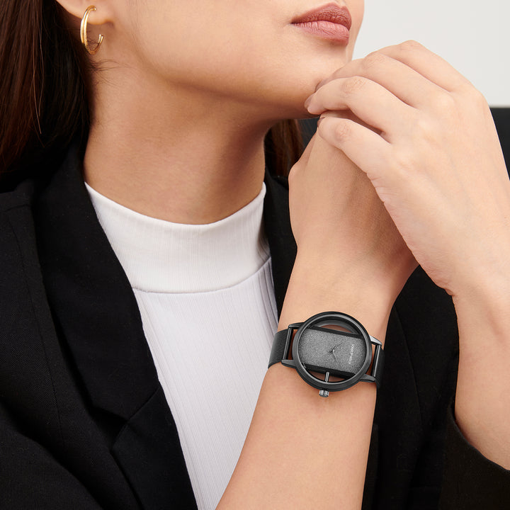 Futuristic Black Large Glitter Dial Mesh Strap Women's Watch