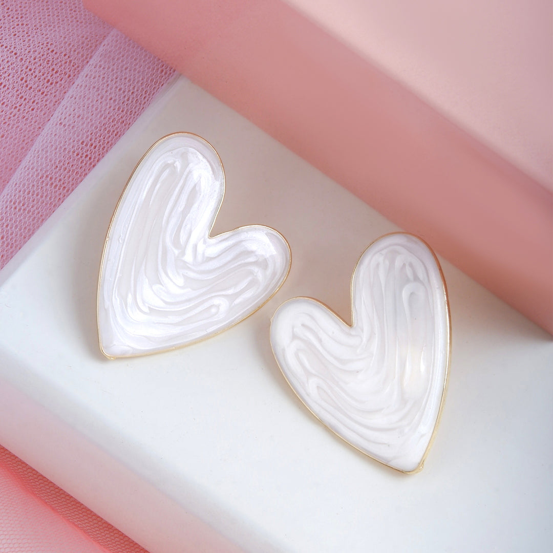 Bewitched Kenie White Resin Heart Studs