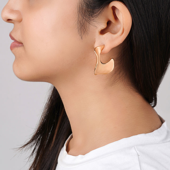 Gizelle Gold Hoop Earring