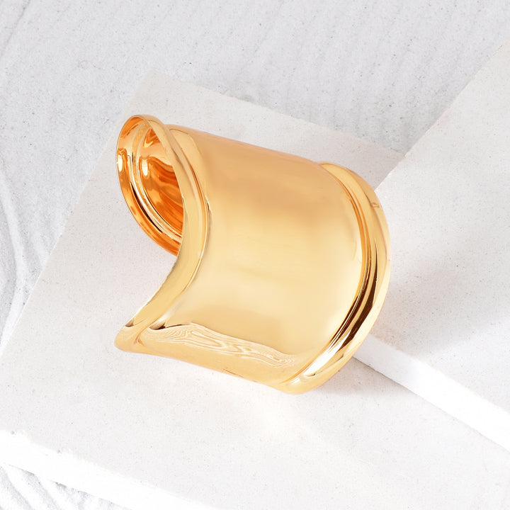 Phoebe Gold Bracelet