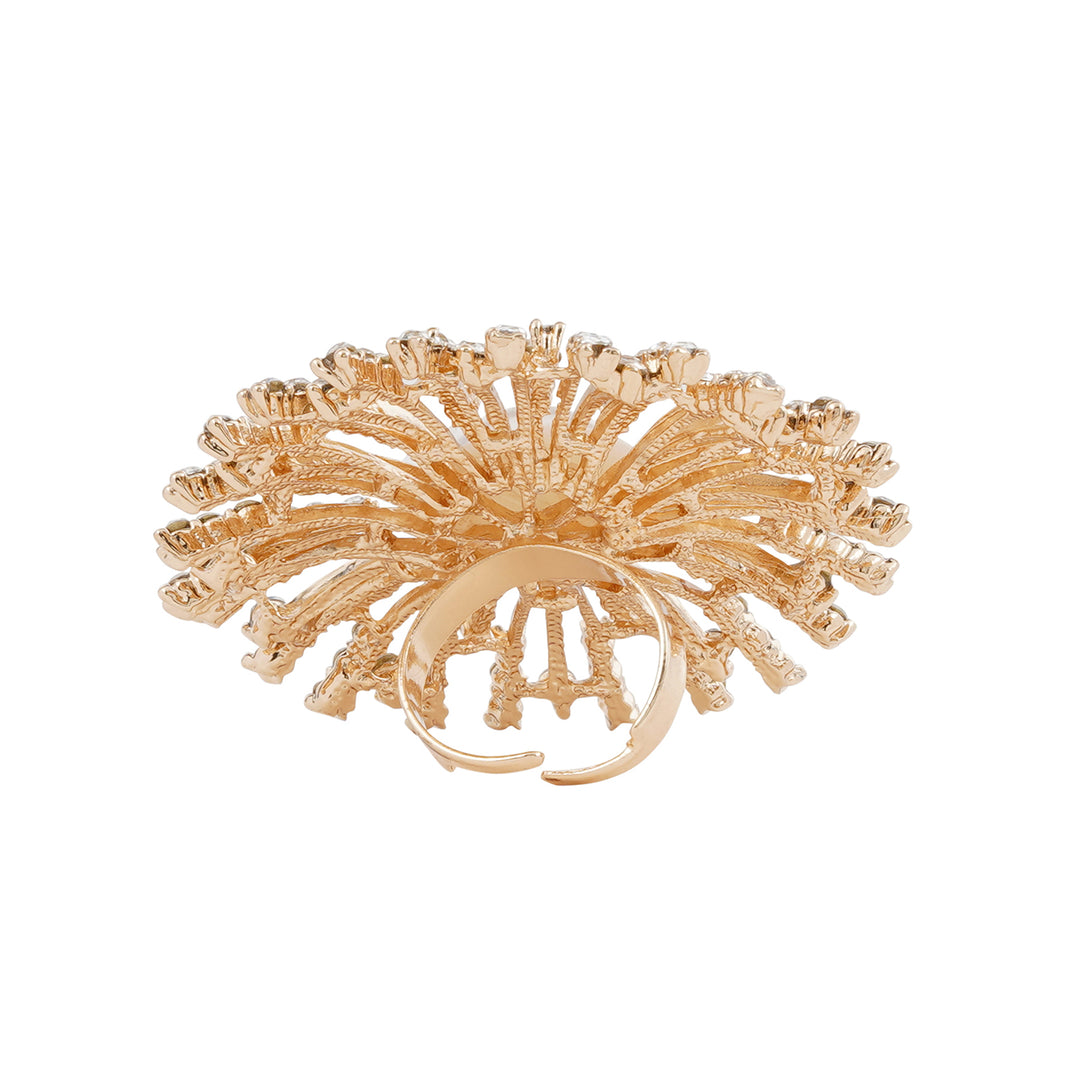 Nissa Pearl Gold Ring