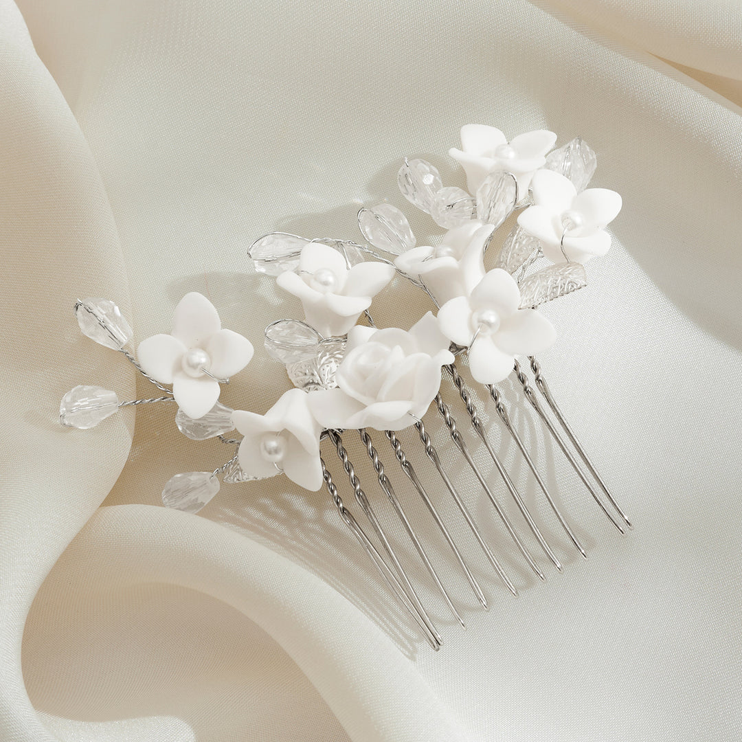 Lalea White Floral Hairpin