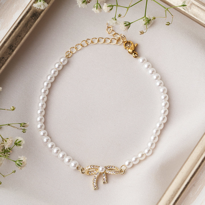 Zenia Bow Style Bracelet