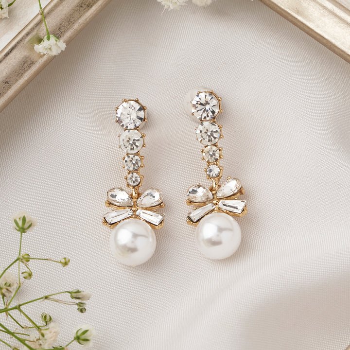 Viviene Bow Style Earring