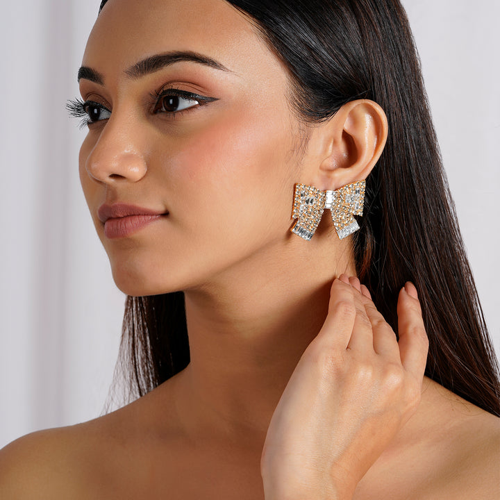 Loenora Bow Style Earring