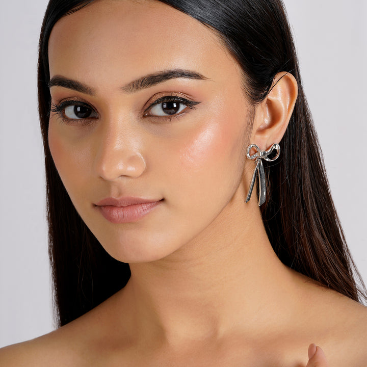 Quincy Bow Style Earring