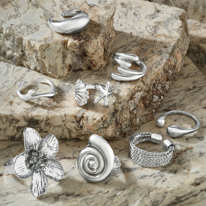 Taliah Silver Seashell Ring Set