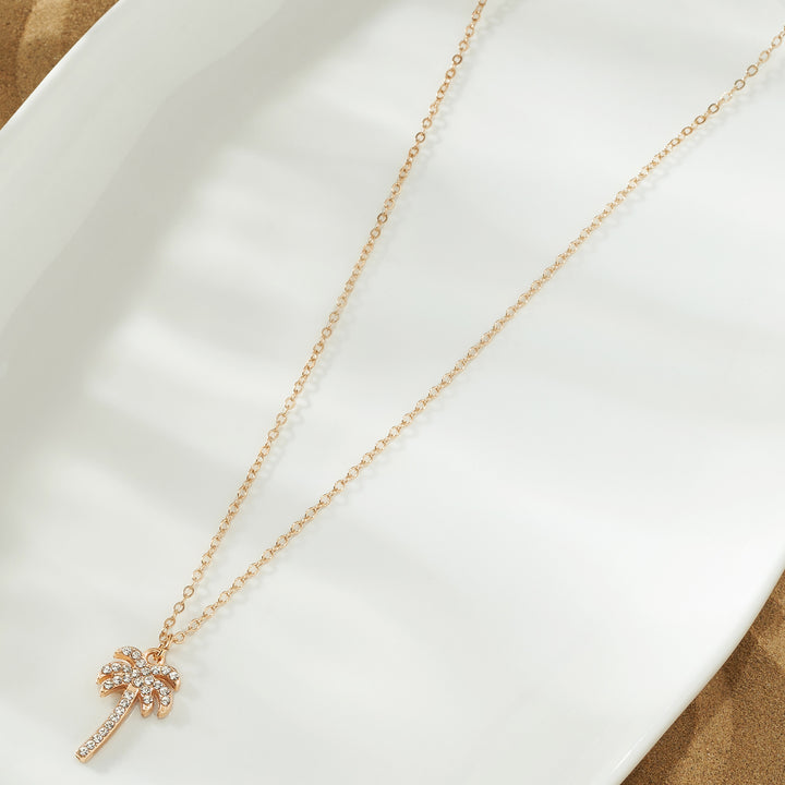 Nyxie Gold Seashells Necklace