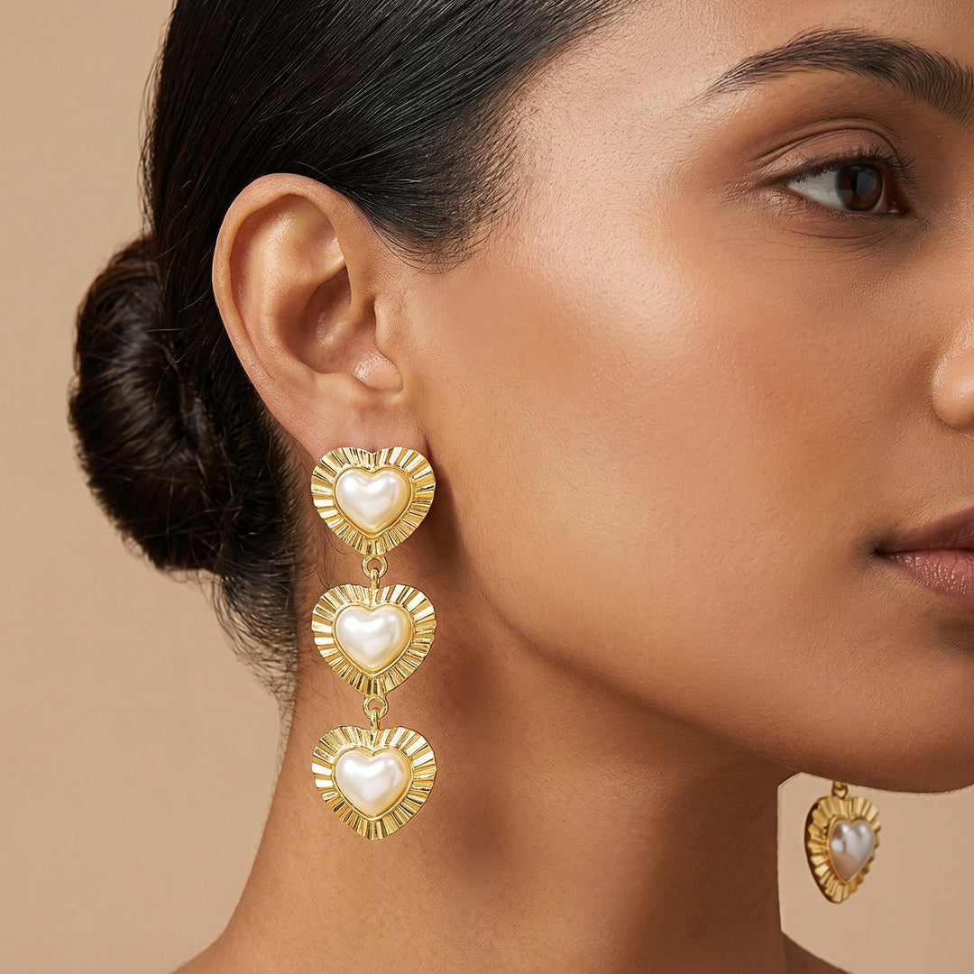 Tri Amore Gold Love Earrings