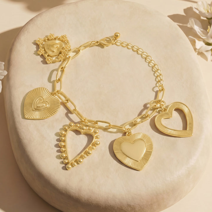 Amorette Gold Love Bracelet