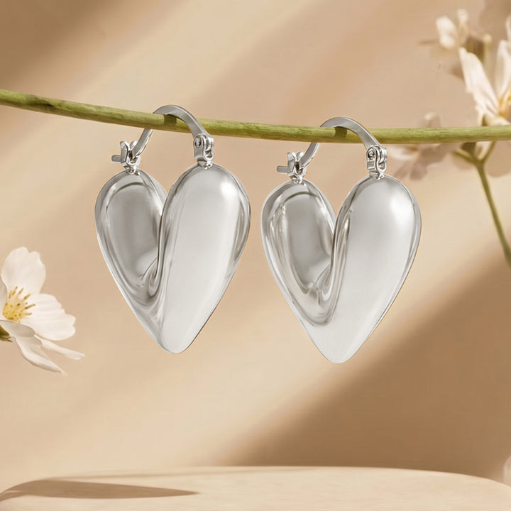 Flor Heart Shaped Silver Love Earrings