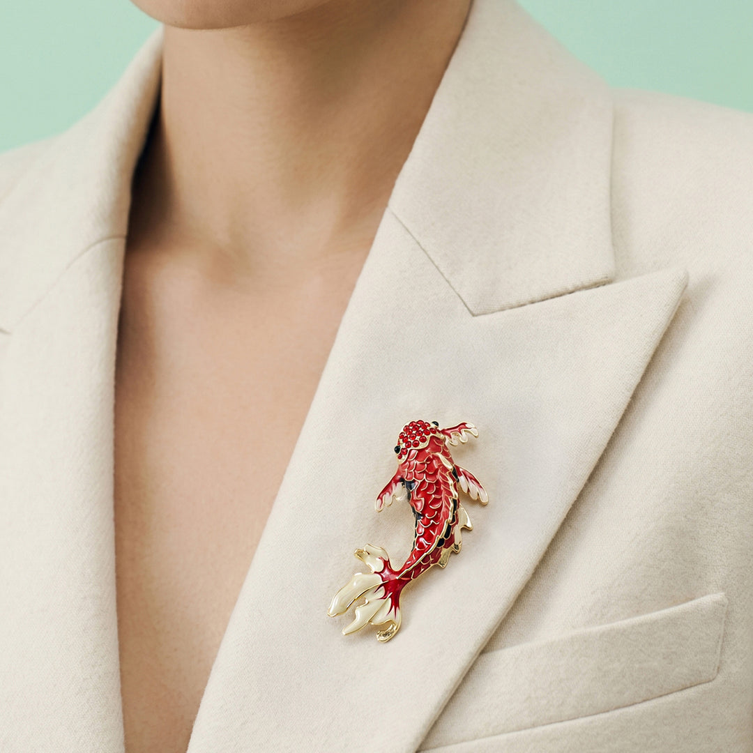 Umeruu Fish Brooch