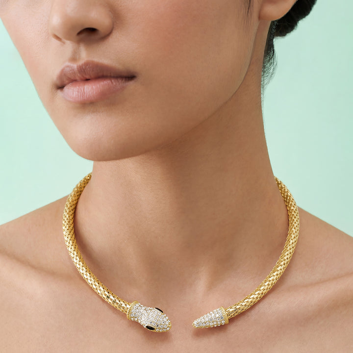 Hissé Gold Snake Necklace