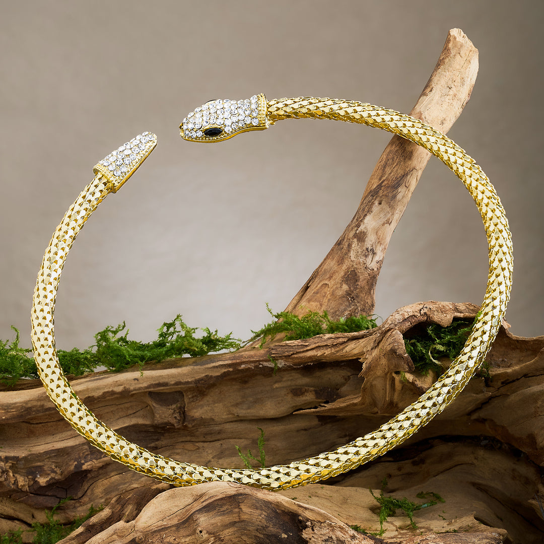 Hissé Gold Snake Necklace