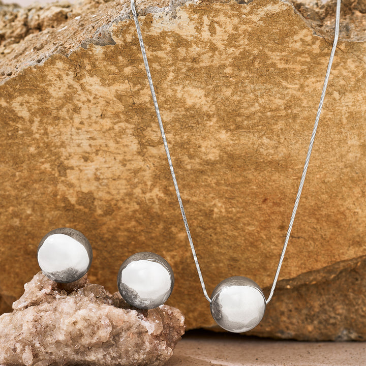 Soléne Silver Sphere Set