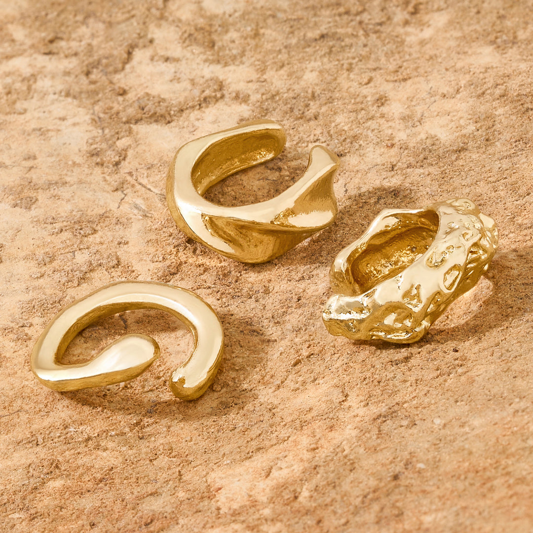 Tarelloya Gold Mixed Metal Earcuff