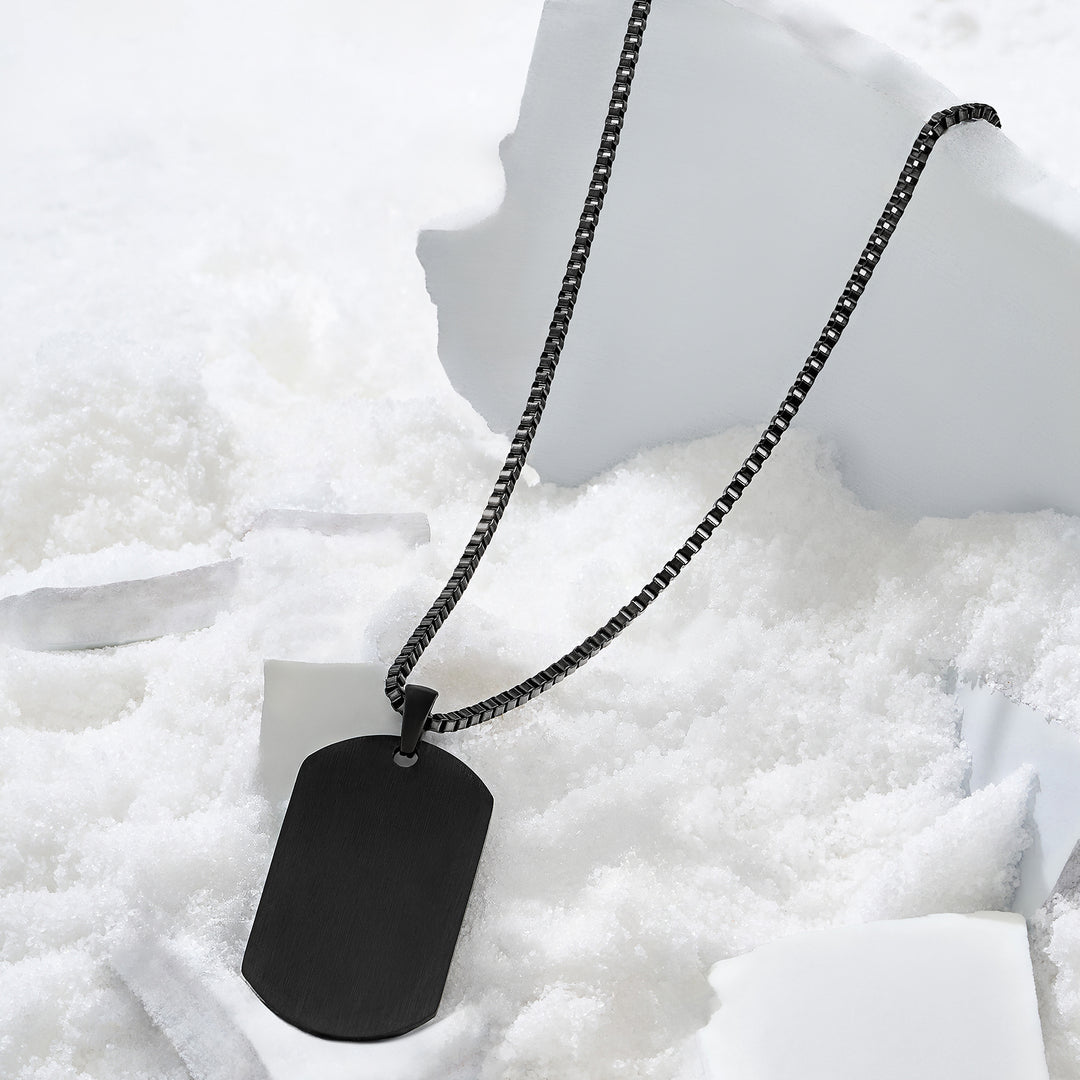 Minimal Black Men's Curve Tag Mantra Necklace