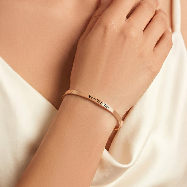 Veni Vidi Vici Rose Gold Mantra Band