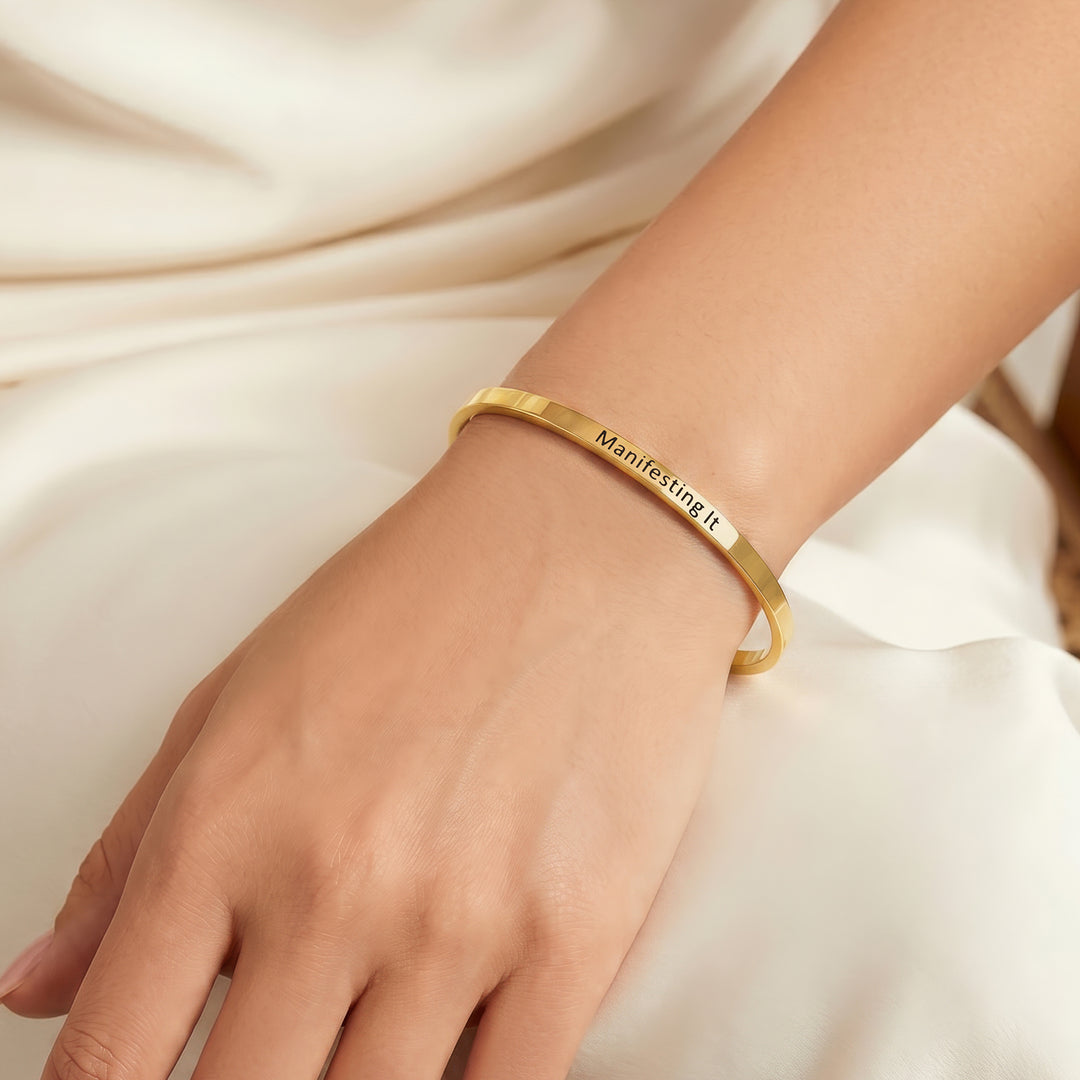 Manifesting It Gold Mantra Band
