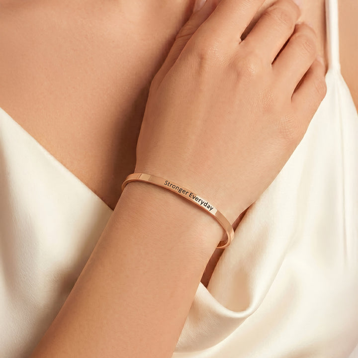 Stronger Everyday Rose Gold Mantra Band