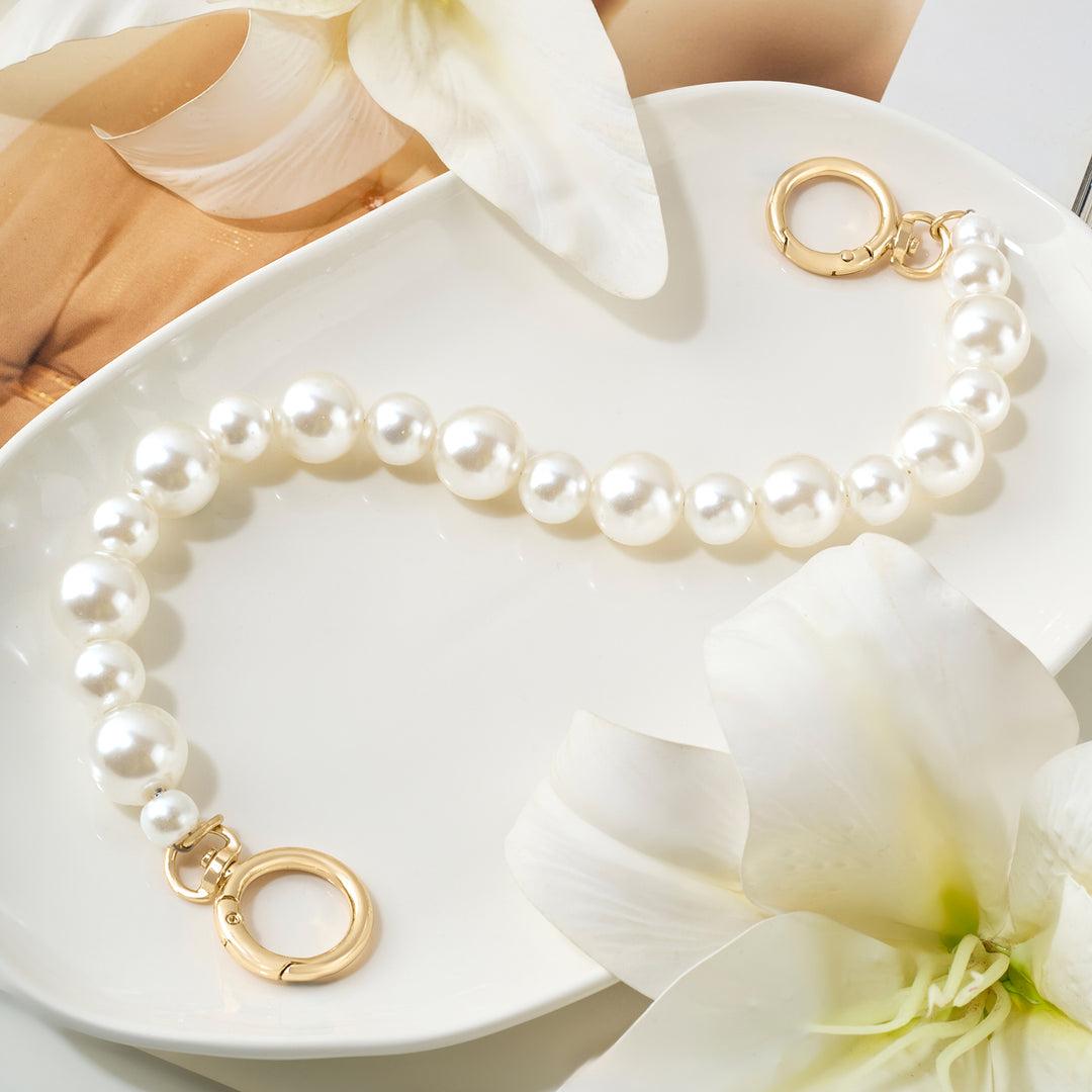 Shiny-Drop Pearl Bag Charm