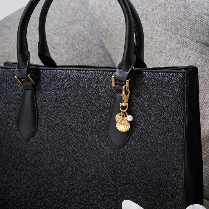 Shellie Bellie Bag Charm