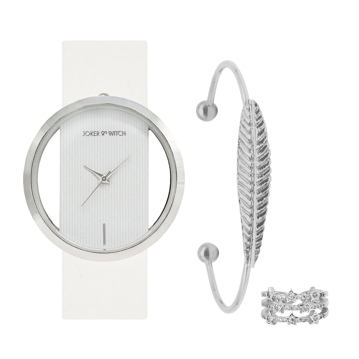 Scarlet Love Triangle