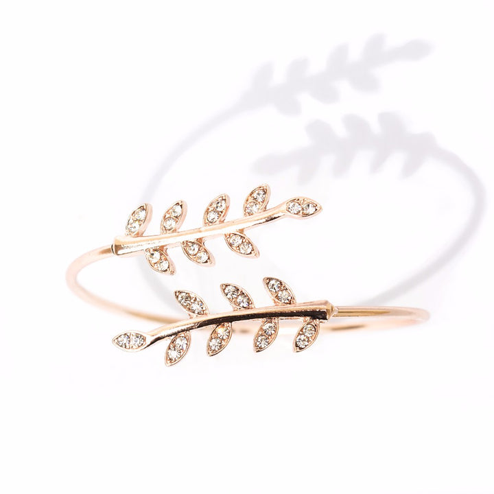 Grecian Goddess Love Triangle