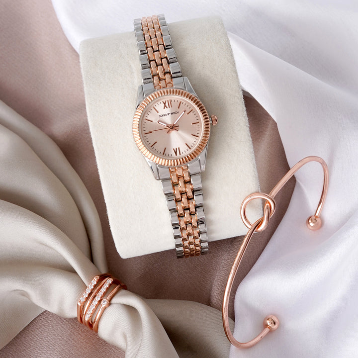 Maddox Love Triangle