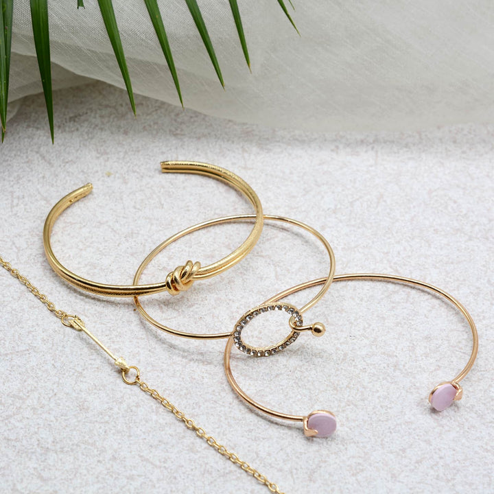 Main Blush Love Triangle