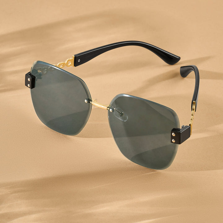 Viva Square Oversized Sunglasses featuring a Gold Frame, Ombre Lenses, and Black Chain-Accented Temples