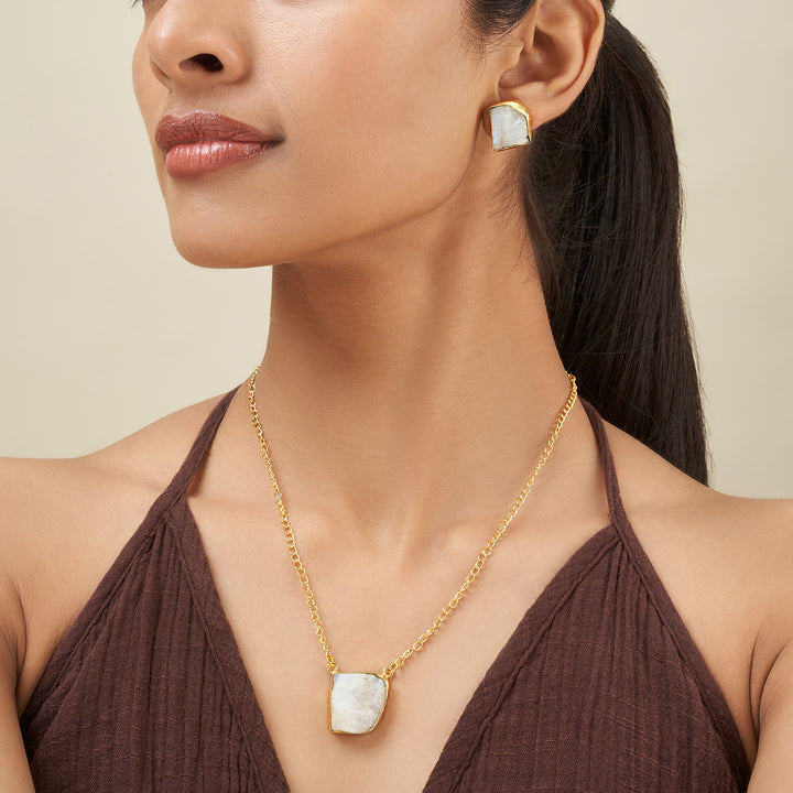 Soléa White Natural Stone Necklace Set