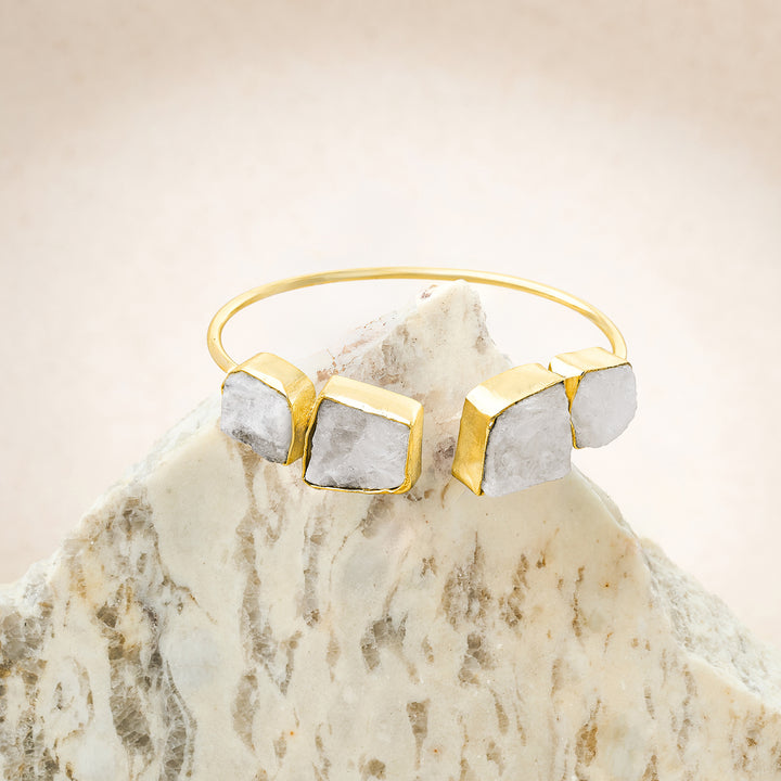 Soléa White Natural Stone Cuff Bracelet