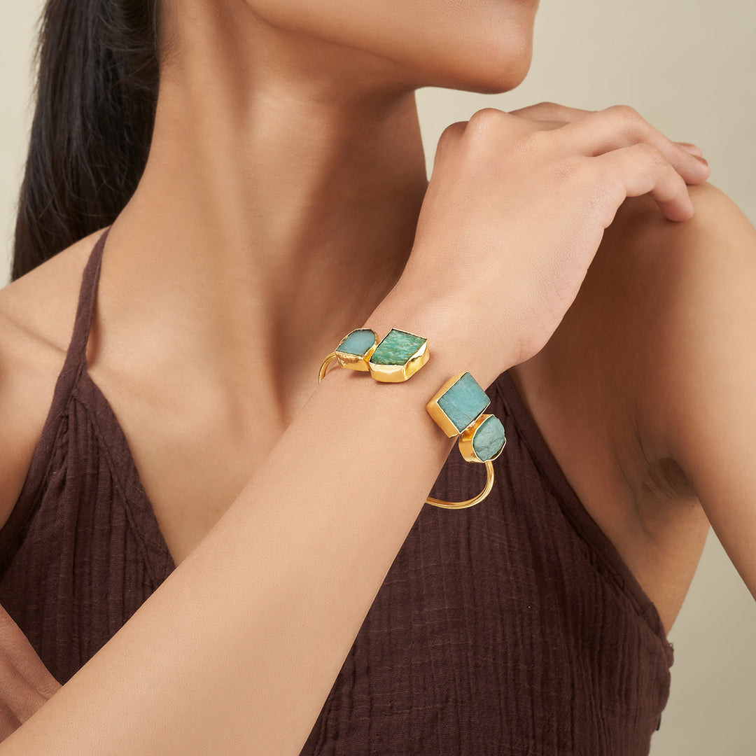 Soléa Turquoise Natural Stone Cuff Bracelet