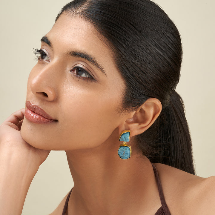 Soléa Blue Natural Stone Danglers