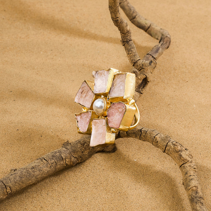 Soléa Pink Natural Stone Flower Ring