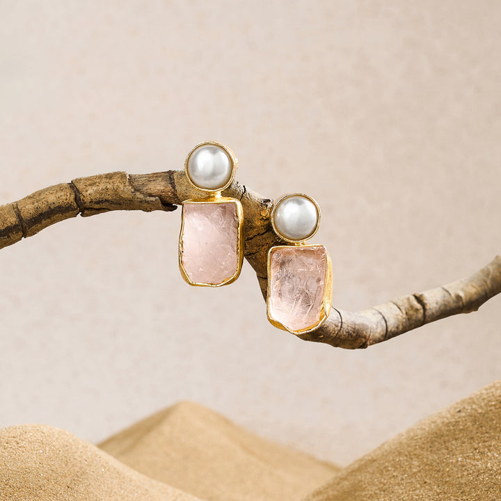 Soléa Pearl Pink Natural Stone Earrings
