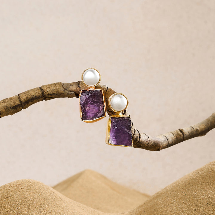 Soléa Pearl Purple Natural Stone Earrings