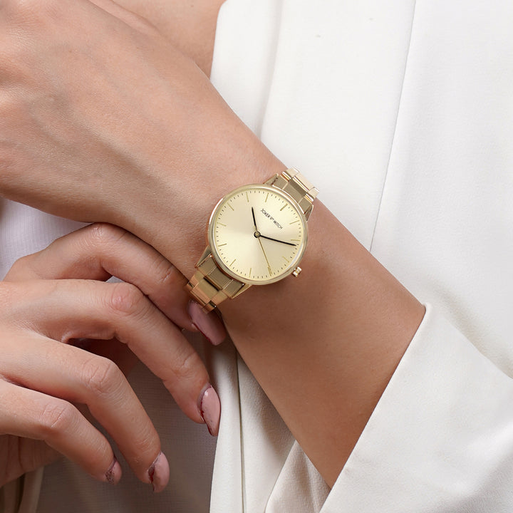 Tokyo Gold Medium Dial Linked Chain Strap Women's Watch