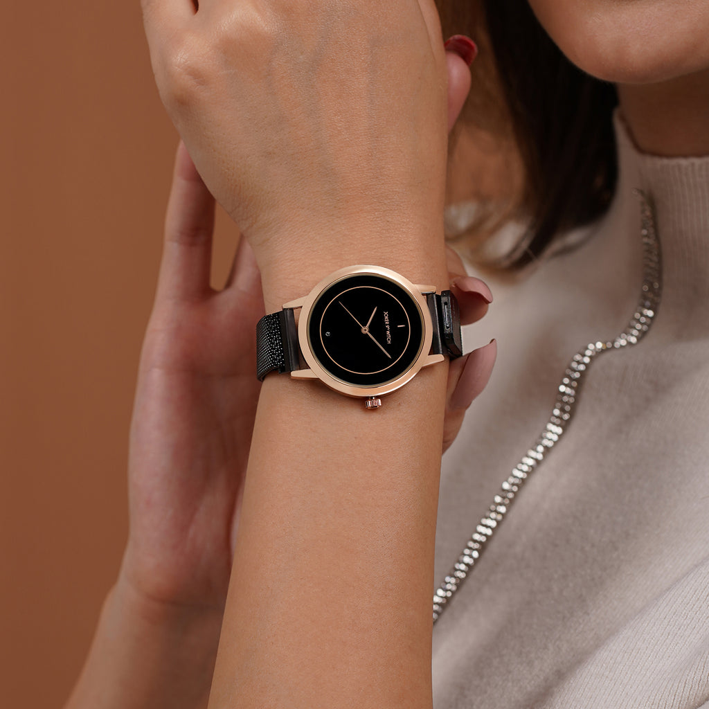 Eclipse Black Medium Dial Magnetic Strap Women's Watch