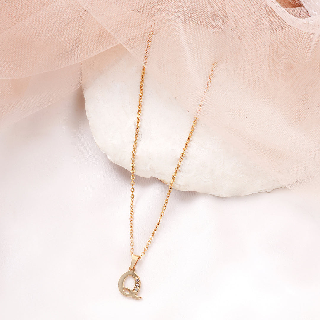 Bewitched Q Intial Pendant Necklace