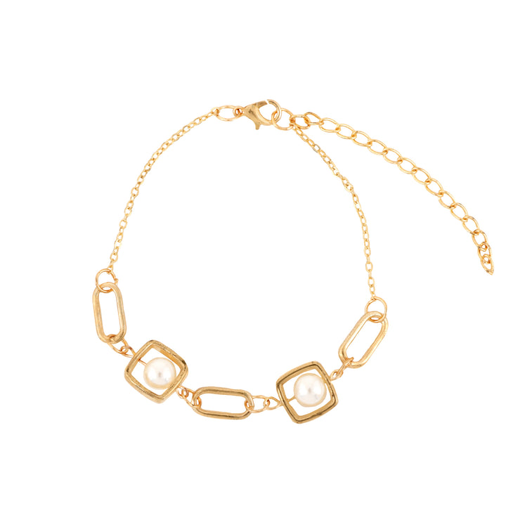 Bewitched Golden Pearl Linked Bracelet
