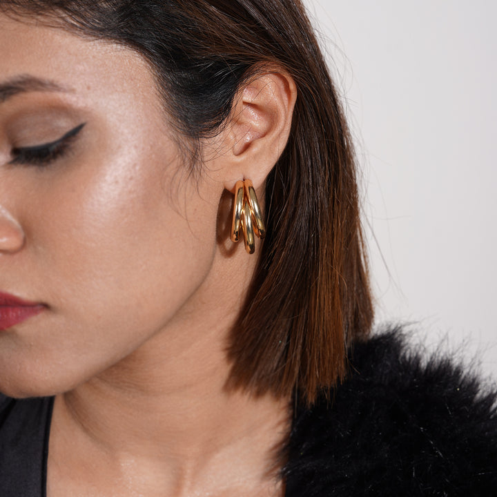 Bewitched Poe Gold And Pearl Earring Set