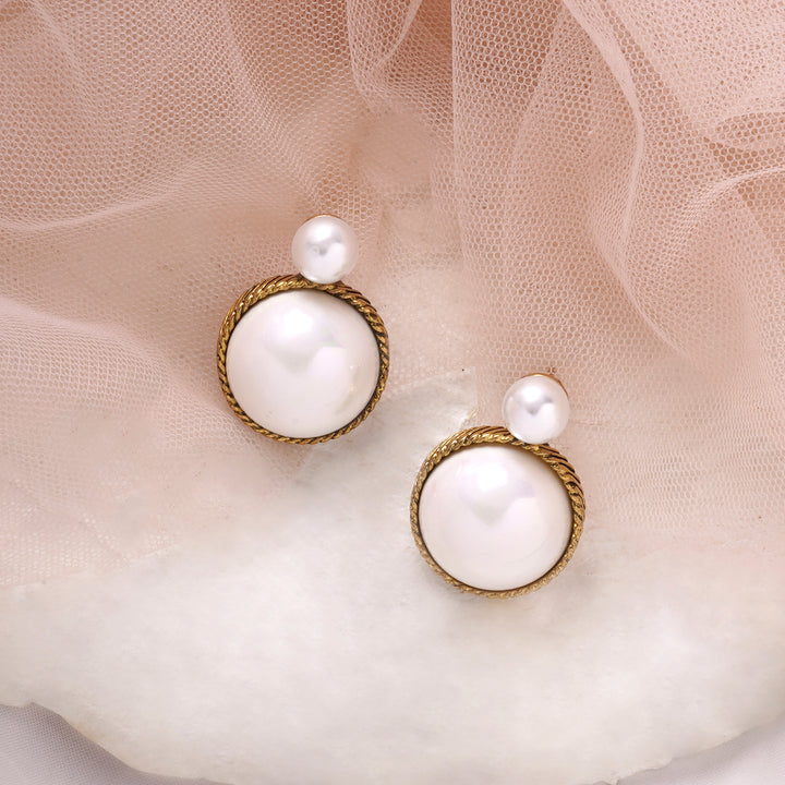 Bewitched Margo Pearl Earrings