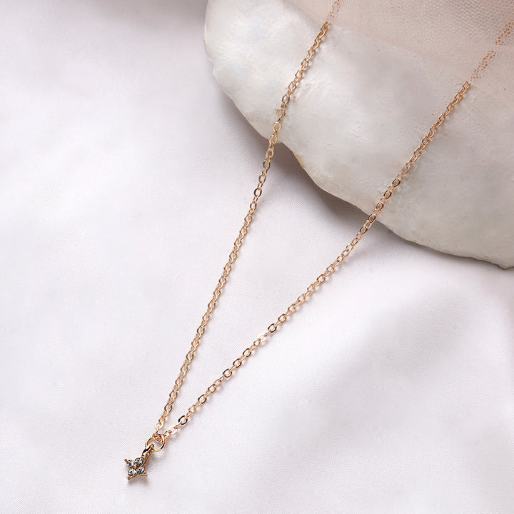 Bewitched Minimalist Star Gold Necklace
