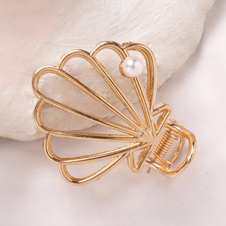 Bewitched She Shells Hair Clip