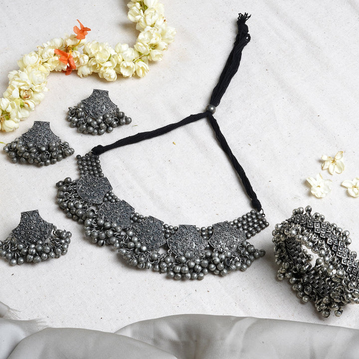 Teejh Shipra Silver Oxidised Jewelry Gift Set