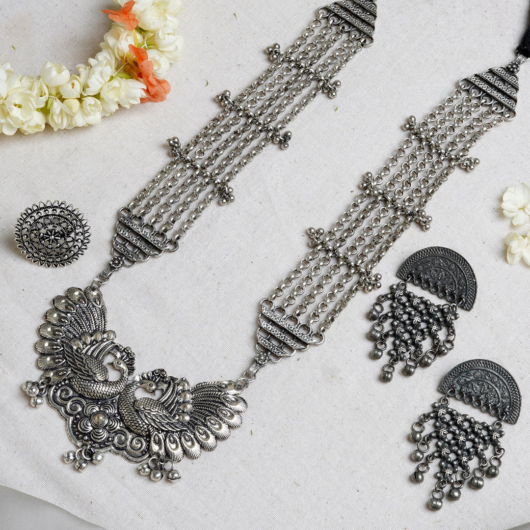 Teejh Lashika Silver Oxidised Jewelry Gift Set