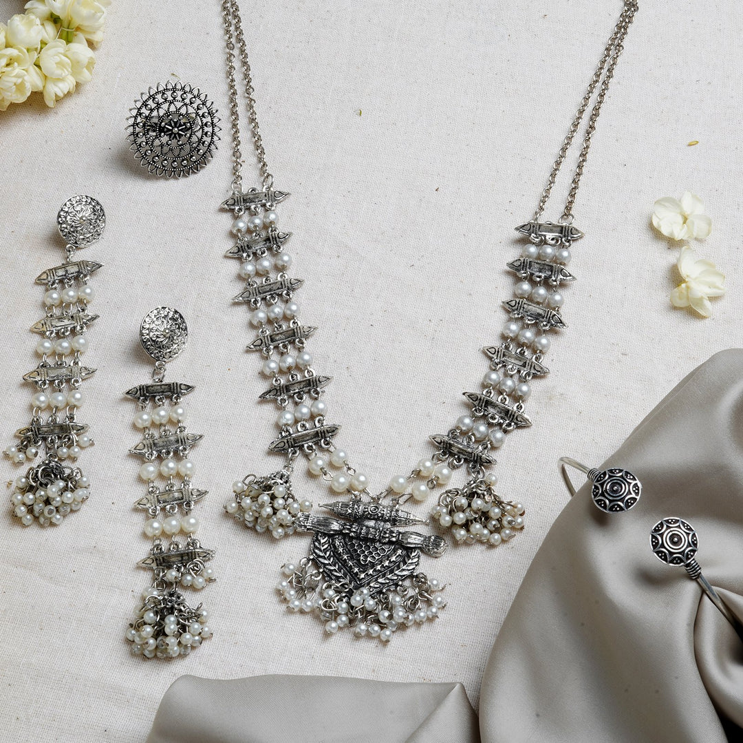 Teejh Aabha Silver Oxidised Jewelry Gift Set