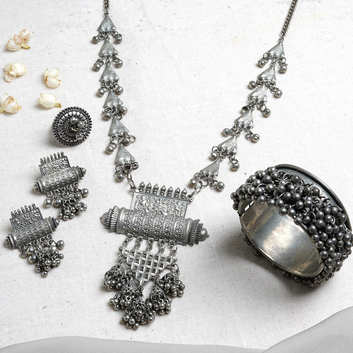 Teejh Varunya Silver Oxidised Jewelry Gift Set
